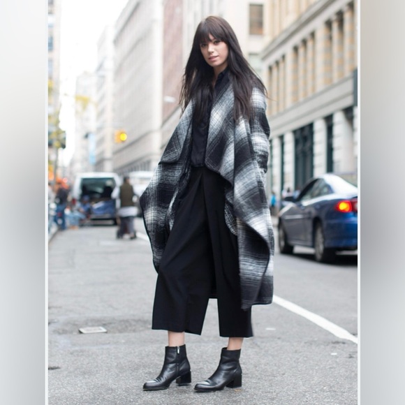 Forever 21 Sweaters - Forever 21 Cozy Wrap Faux Mohair Open Front Long Cardigan  Coat Size Large